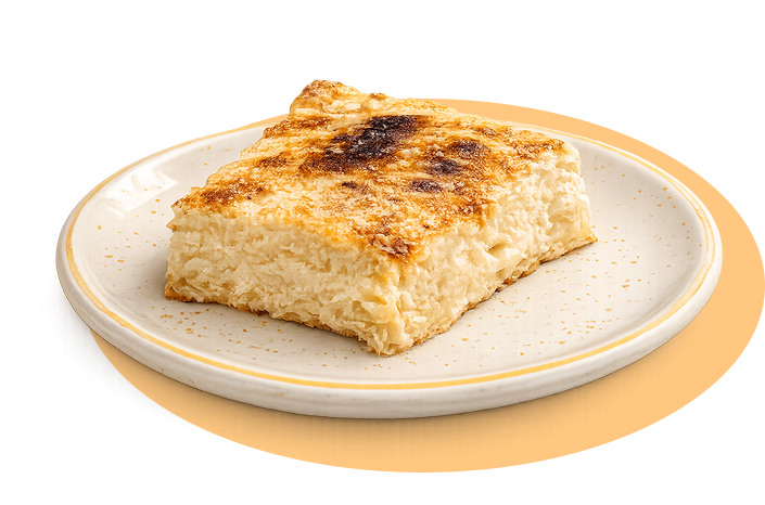 pastel de queso artesanal recién horneado